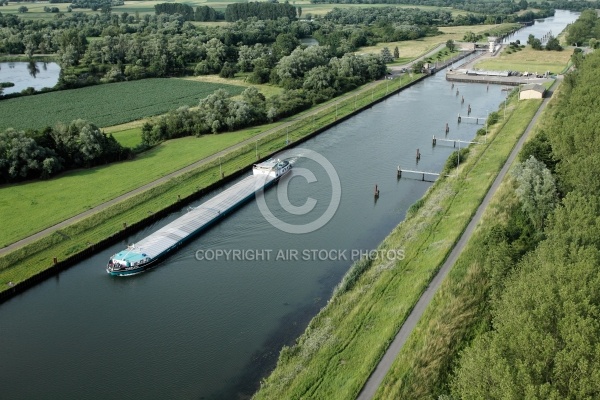 PÃ©niche, Ã©cluse de KÅnigsmacker, Moselle 57